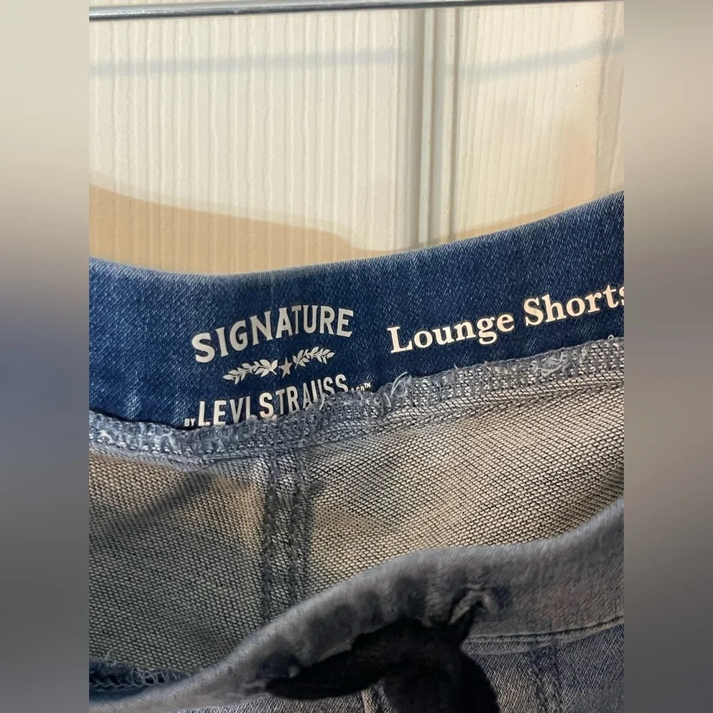 Signature by Levi Strauss Lounge Stretch Jean Shorts Casual Style Size 10/30W - Picture 5 of 10